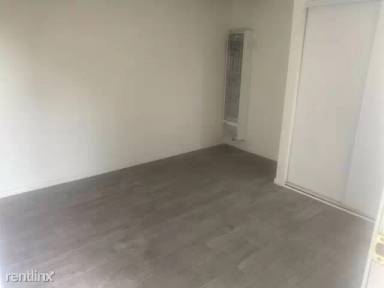 Main picture of 15826 Blackwood St