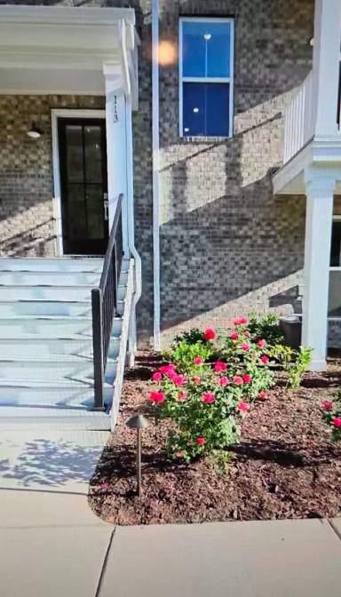 Main picture of 11549 Helmond Way