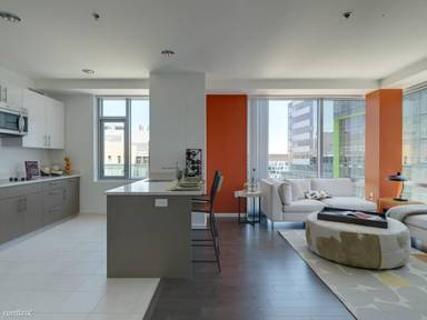 Main picture of River Court Condominiums