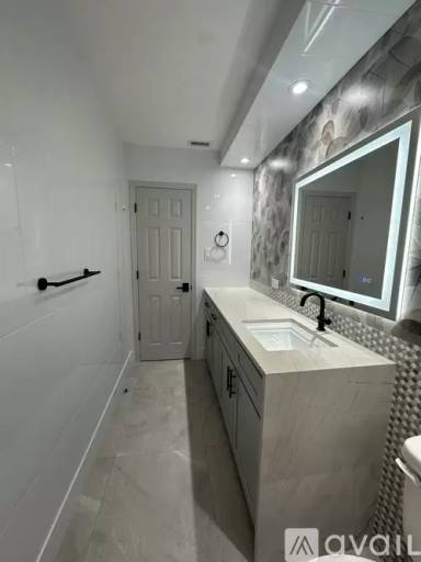 Main picture of 3014 W Arch St