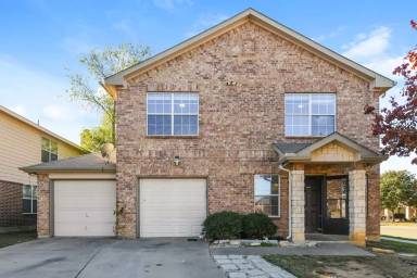 Main picture of 800 Green Heath Ave