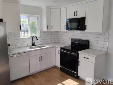 Main picture of 11812 Berendo Ave
