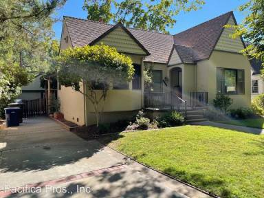 Main picture of 4812 T St