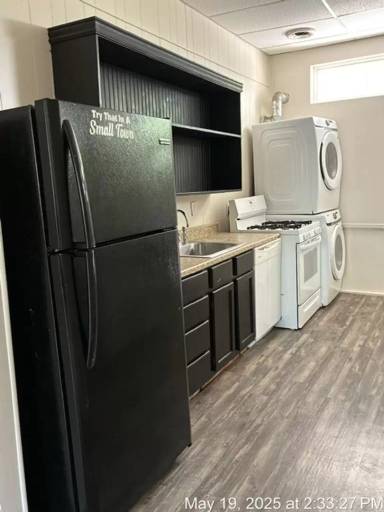 Main picture of 698 Willey St