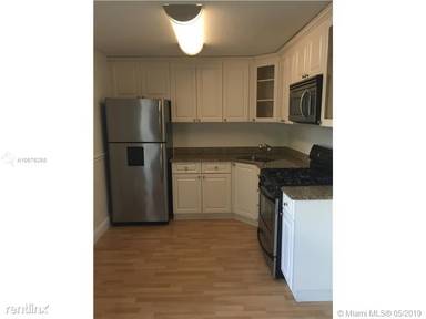 Main picture of 3245 Virginia St