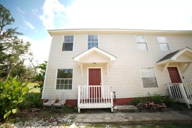 Main picture of 802 Eugenia St