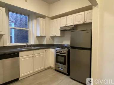Main picture of 71 Brighton Ave