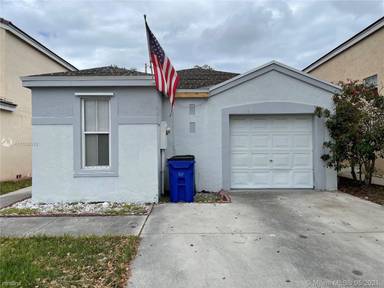 Main picture of 6221 Seminole Ter
