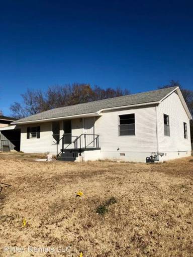 Main picture of 1012 Hillside Dr