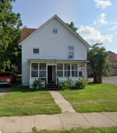 Main picture of 719 W Ganson St