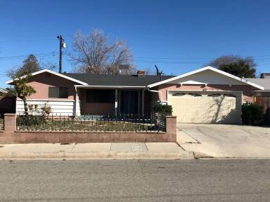 Main picture of 704 Merion Way