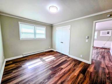 Main picture of 202 Duckworth Dr