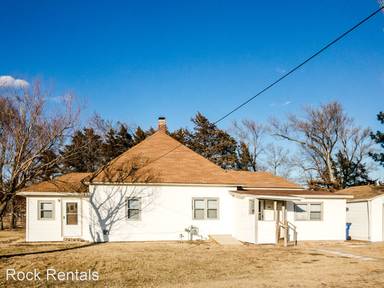 Main picture of 202 E Avenue A