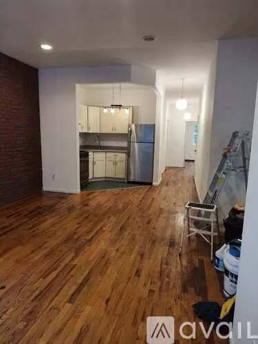 Main picture of 26 Kane Pl