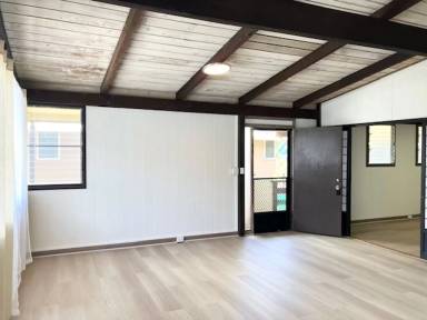 Main picture of 5158 Kilauea Ave