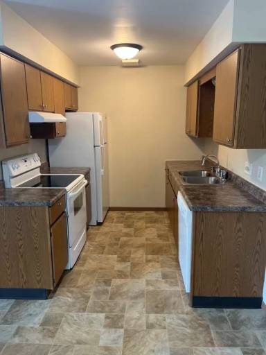 Main picture of 2115 Sylvan Way