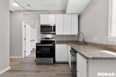 Main picture of 558 Marston St