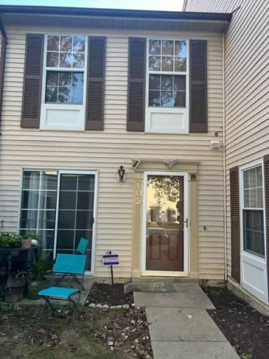 Main picture of 105 Azalea Ct