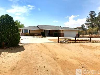 Main picture of 16874 Lambert Ln