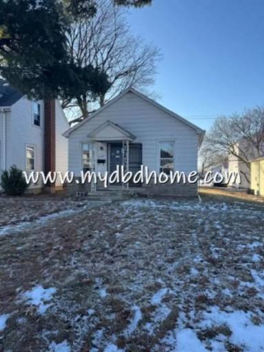 Main picture of 2406 Lynn Ave