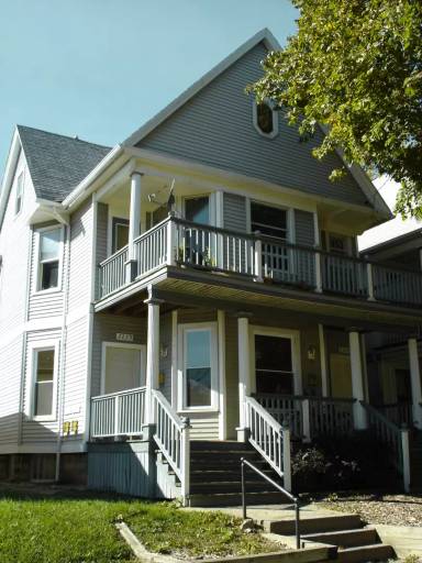 Main picture of 2227 S Winchester St