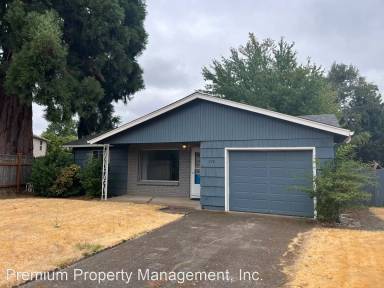 Main picture of 775 Evans Ct N