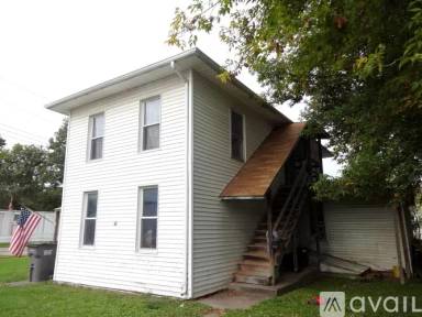 Main picture of 59 Depot St
