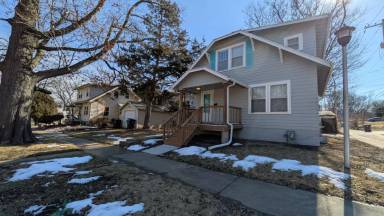 Main picture of 1109 SW 19th St