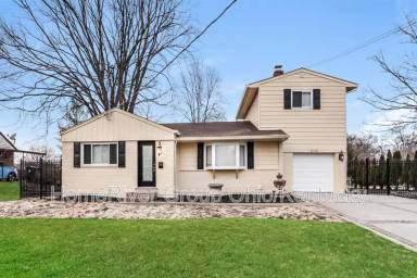 Main picture of 4046 Creek Rd