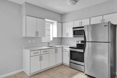Main picture of 700 Atlantic Shores Blvd