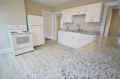 Main picture of 39 Cliff St