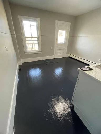 Main picture of 625 E 4th St