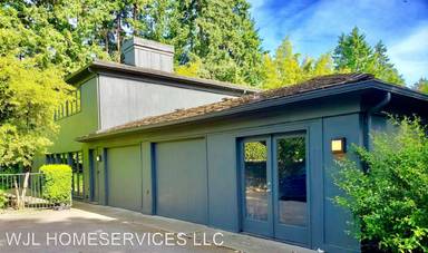 Main picture of 7629 Overlake Dr W