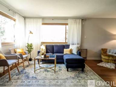Main picture of 600 Woodside Rd