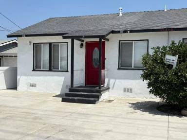 Main picture of 15356 Merrill Ave