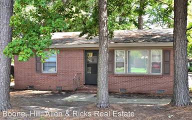 Main picture of 1205 Russell St