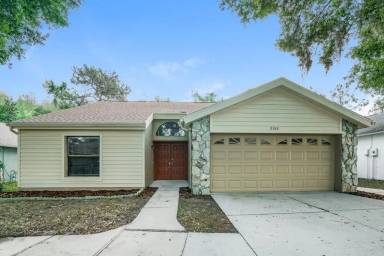 Main picture of 8046 Hathaway Dr