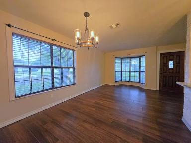 Main picture of 126 La Silla Dr
