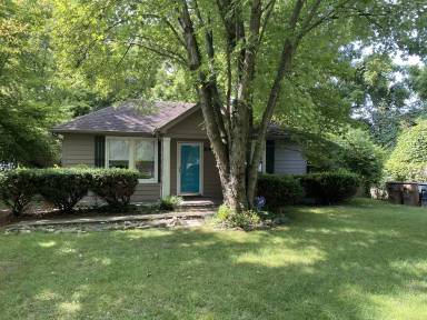 Main picture of 2104 Carter Ave