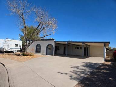 Main picture of 1141 N April Cir