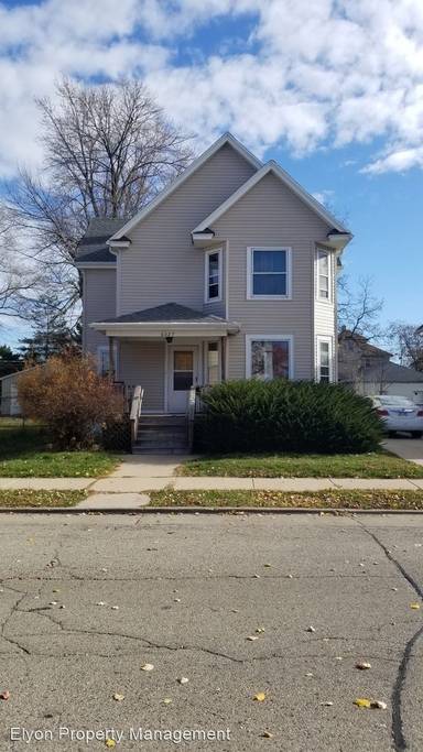 Main picture of 6027 24th Ave