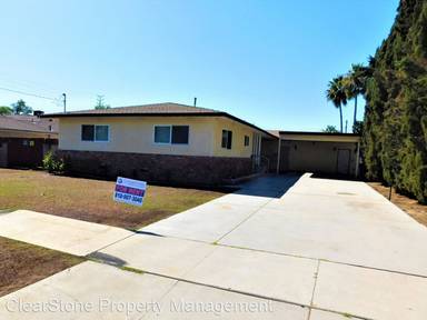 Main picture of 9189 Cayuga Ave