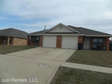 Main picture of 3704 Littleleaf Dr