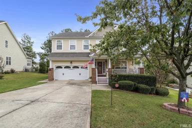 Main picture of 105 Clubhouse Dr