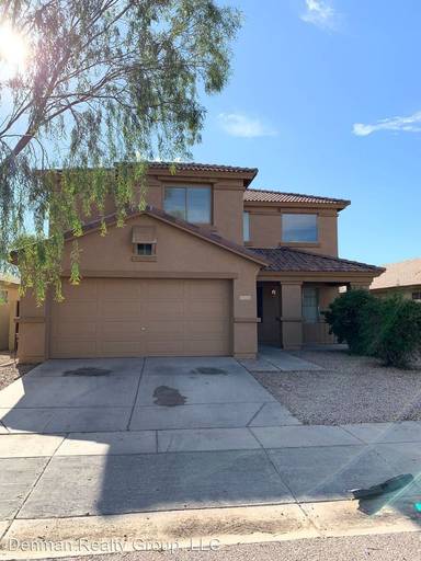 Main picture of 6636 S 44th Ave