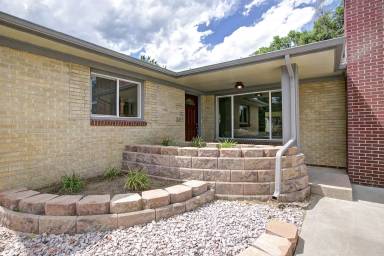Main picture of 3311 W Layton Ave