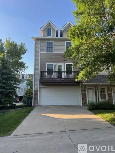 Main picture of 18196 Hayes Ct