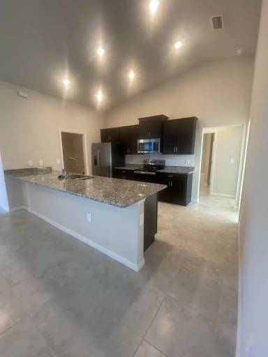 Main picture of 2713 NW 6th Ave