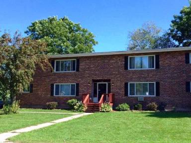 Main picture of 124 Cherry Ave