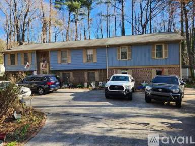 Main picture of 716 Van Thomas Dr